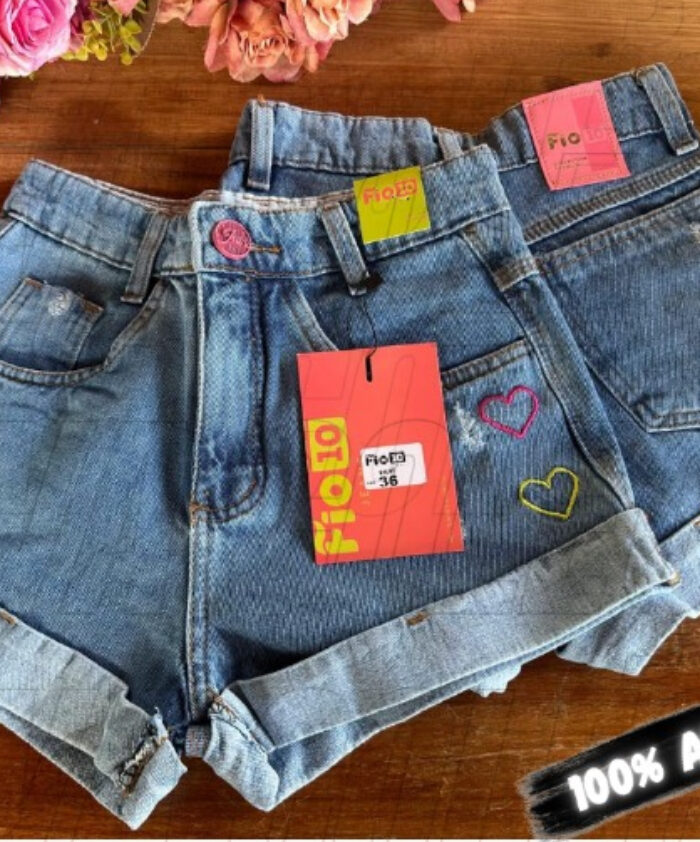 Short jeans