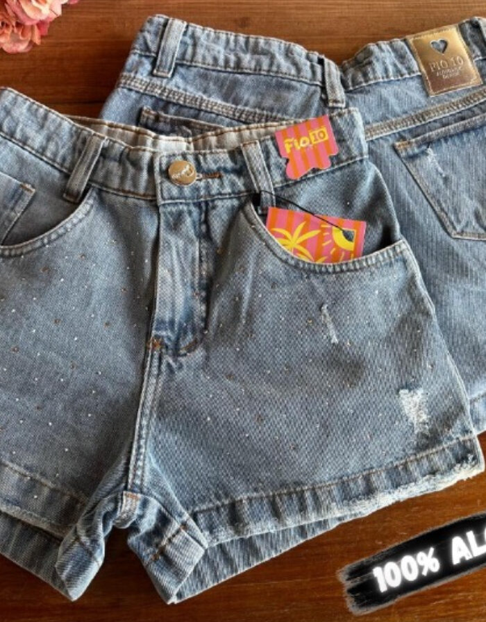 Short jeans
