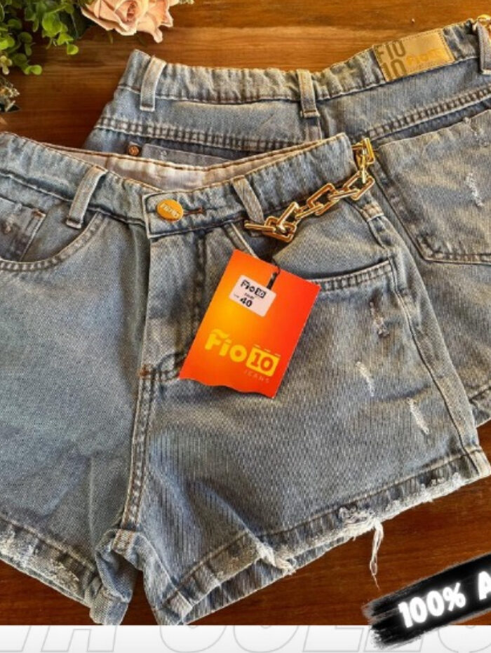 Short jeans