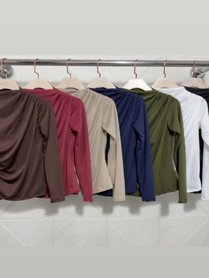 Blusa longa detalhe plissado M