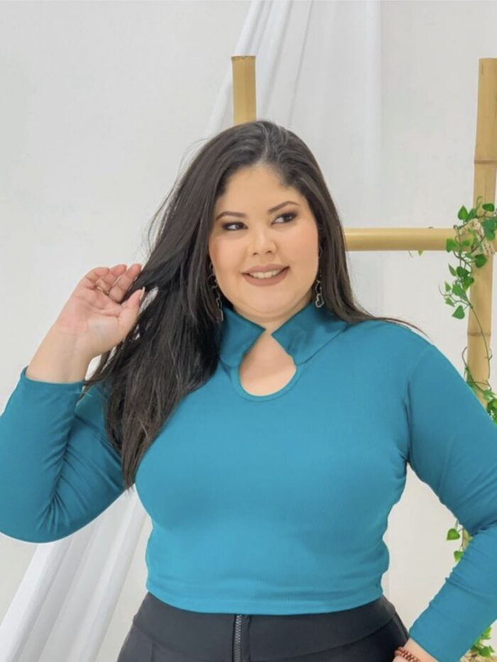 Cropped manga longa gola